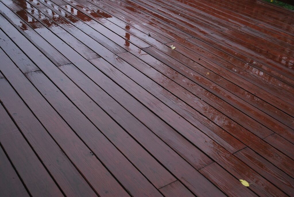 deck, wooden, rain-13598.jpg